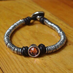 Uno de 50 bracelet with silver beads and small crystal